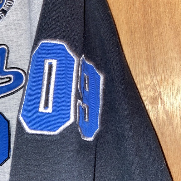 Nearly new Baseball Tee-shirt - Picture 5 of 13